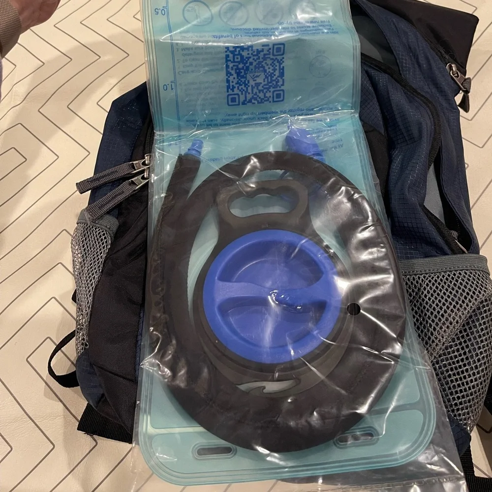 NWT Rupumpack Hydration Backpack - Picture 10 of 15